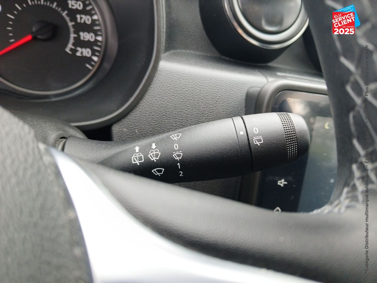 Véhicule d'occasion DACIA DUSTER 1.3 TCE 130CH FAP PRESTIGE 4X2 chez Toyota Bar le Duc
