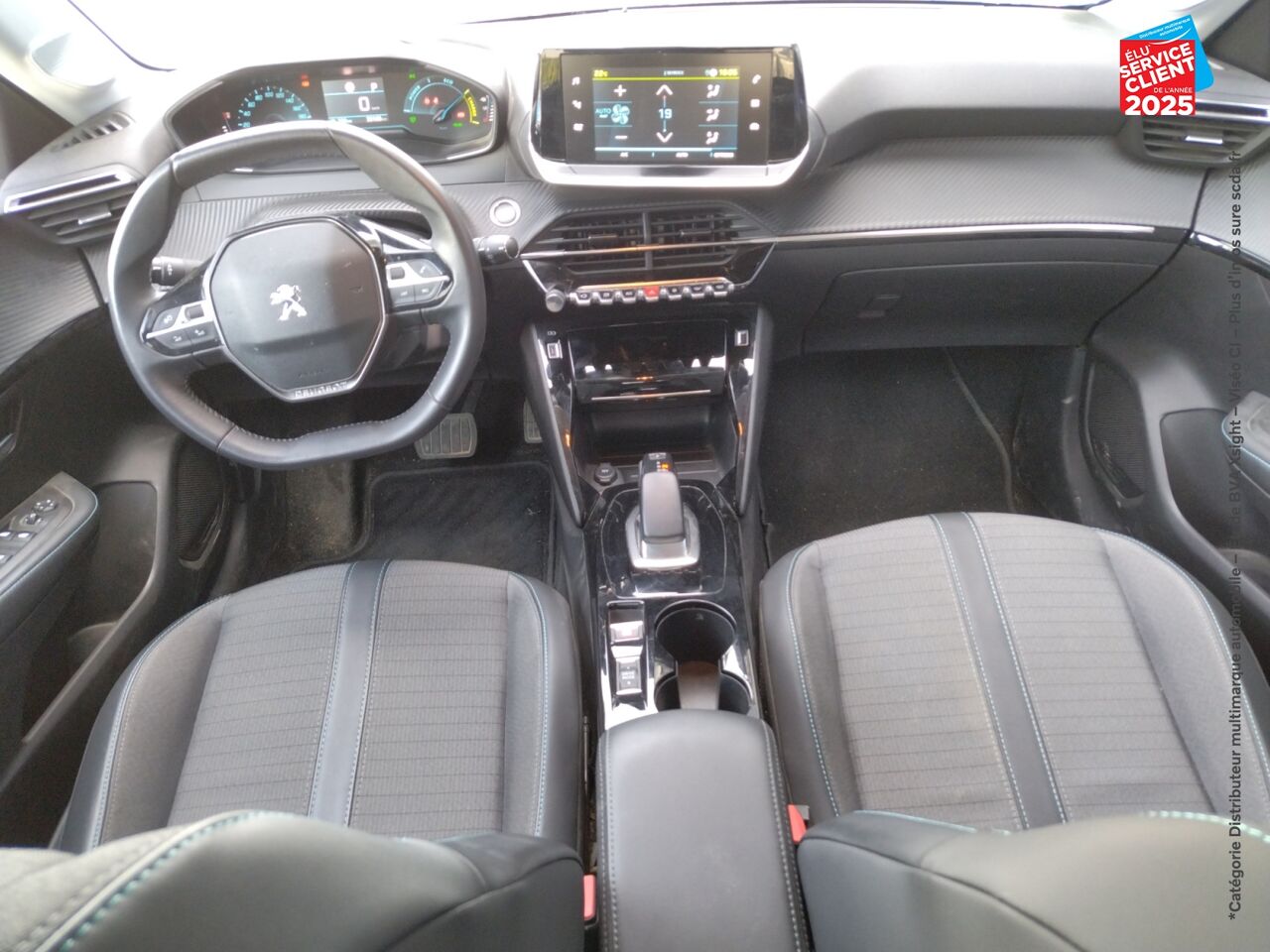 Véhicule d'occasion PEUGEOT 208 E-136CH ALLURE CAMERA chez Isuzu Reims