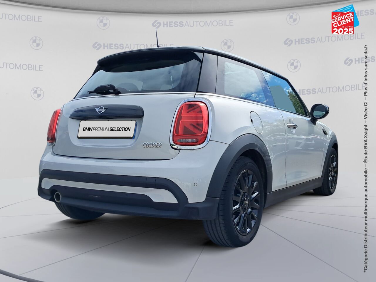 Véhicule d'occasion MINI MINI COOPER 136CH EDITION CAMDEN TOUVRANT GPS RADAR AR chez Hyundai Chalons