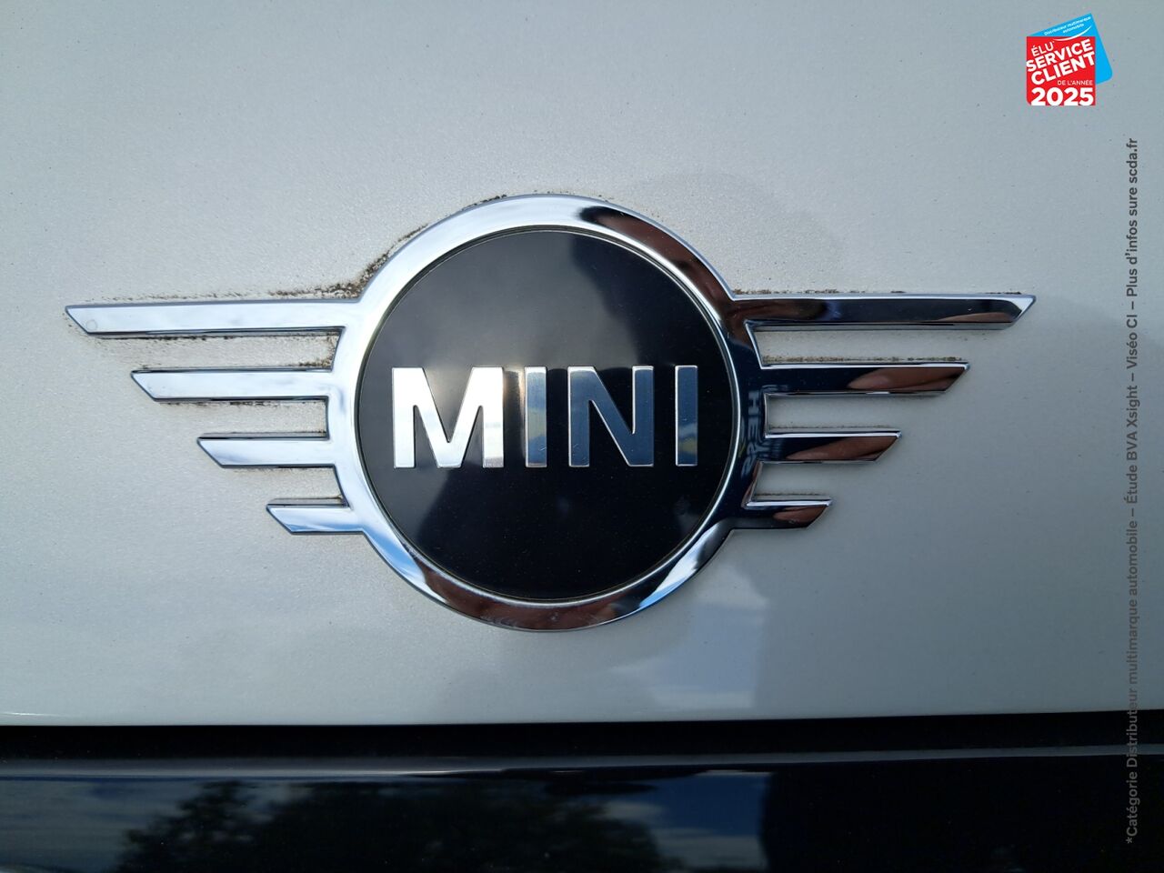 Véhicule d'occasion MINI MINI COOPER 136CH EDITION CAMDEN TOUVRANT GPS RADAR AR chez Hyundai Chalons