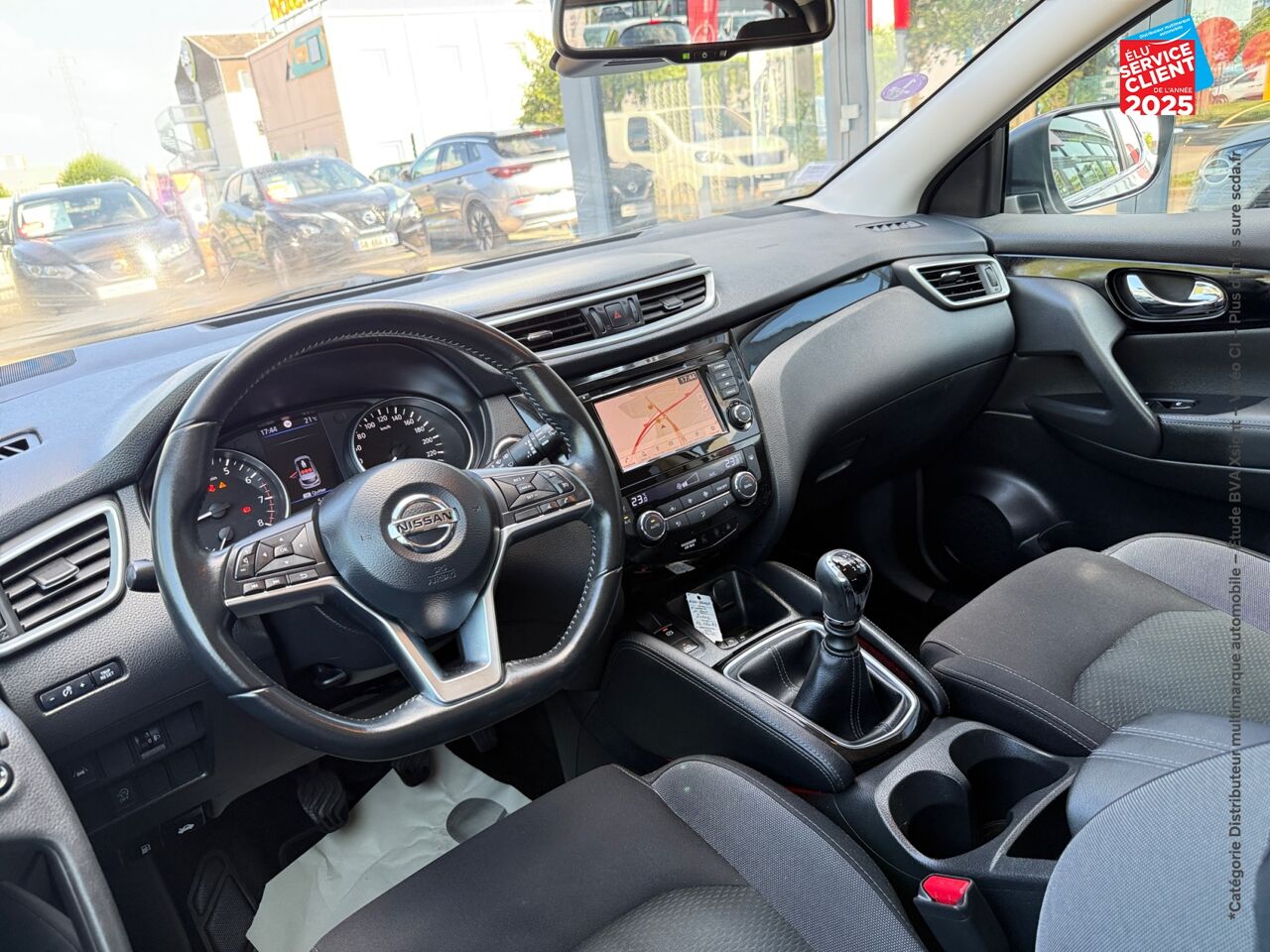 Véhicule d'occasion NISSAN QASHQAI 1.3 DIG-T 140CH N-CONNECTA 2019 EURO6-EVAP TPANO GPS CAMERA chez Nissan Qashqai occasion