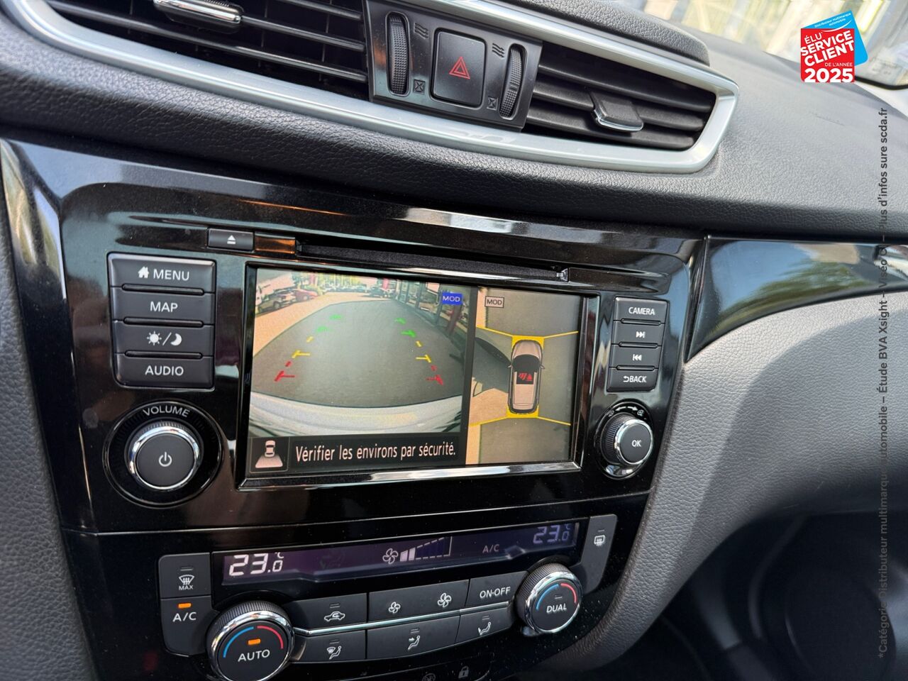 Véhicule d'occasion NISSAN QASHQAI 1.3 DIG-T 140CH N-CONNECTA 2019 EURO6-EVAP TPANO GPS CAMERA chez Nissan Qashqai occasion