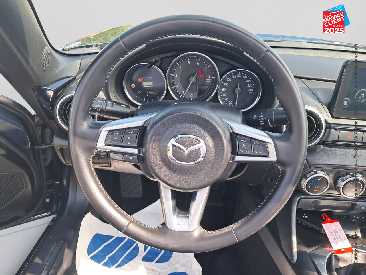 Véhicule d'occasion MAZDA MX-5 2.0 SKYACTIV-G 184CH SELECTION EURO6D-T 2021 SIEGES CHAUF GPS CAMERA CARPLAY chez Renault Colmar