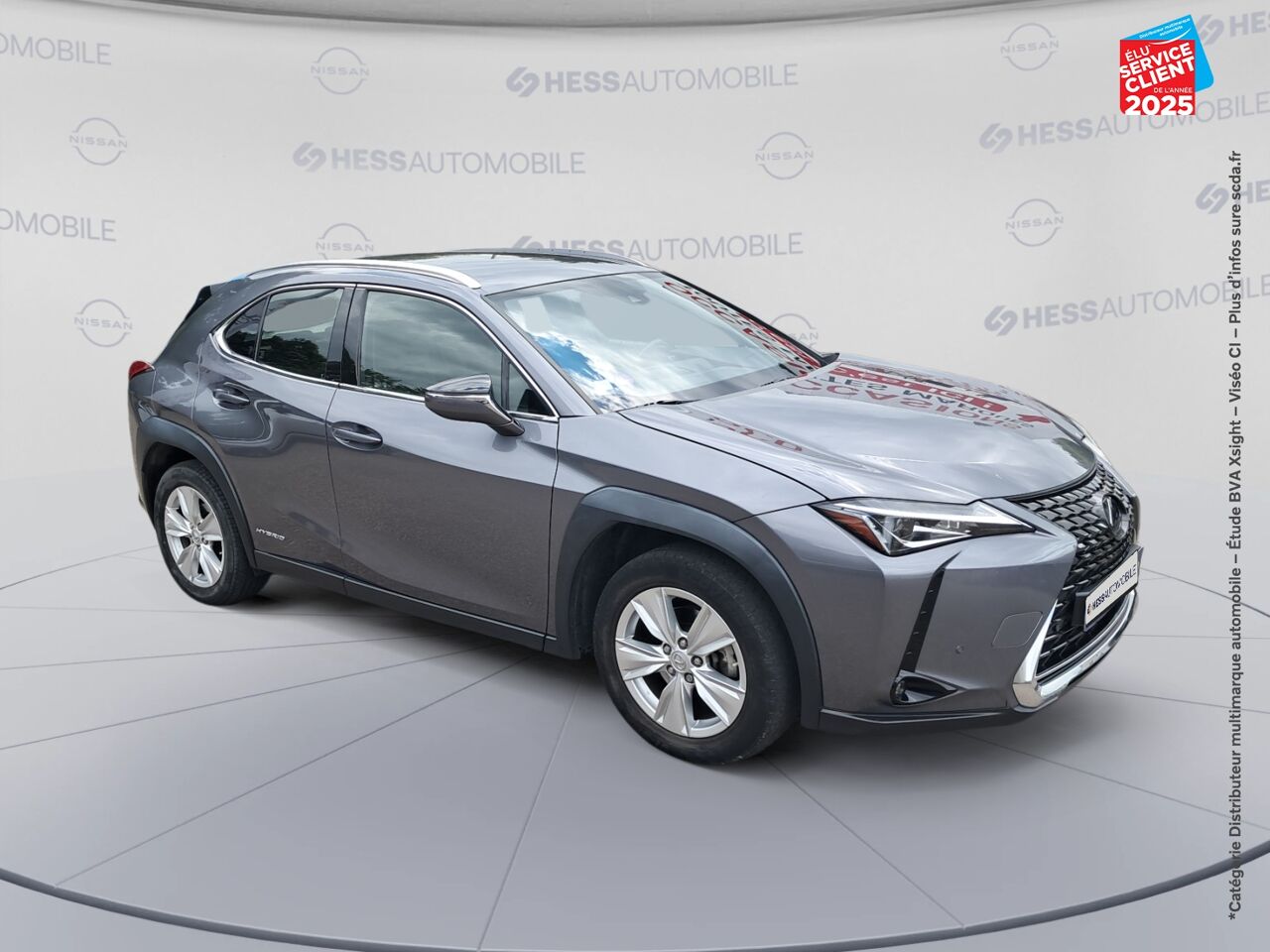 Véhicule d'occasion LEXUS UX 250H 2WD PREMIUM EDITION MY21 chez Renault Saint-Louis