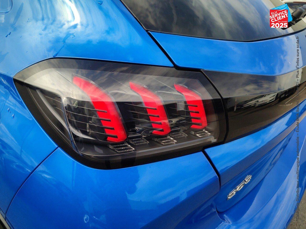 Véhicule d'occasion PEUGEOT 208 1.2 PURETECH 100CH SS GT 118G chez Nissan Metz