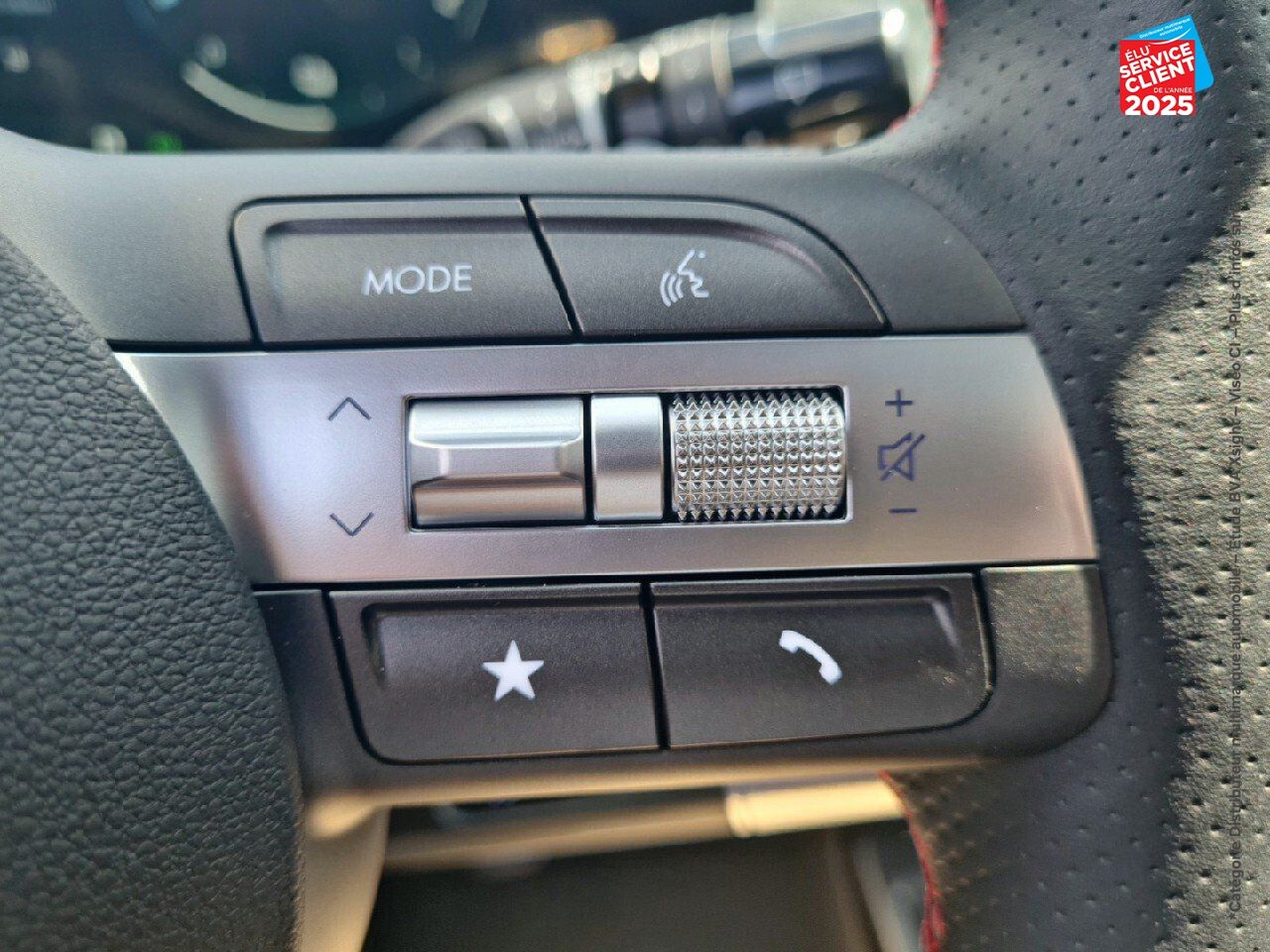 Véhicule neuf HYUNDAI KONA 1.6 GDI 129CH HYBRID N LINE EXECUTIVE DCT-6 chez Hyundai Reims