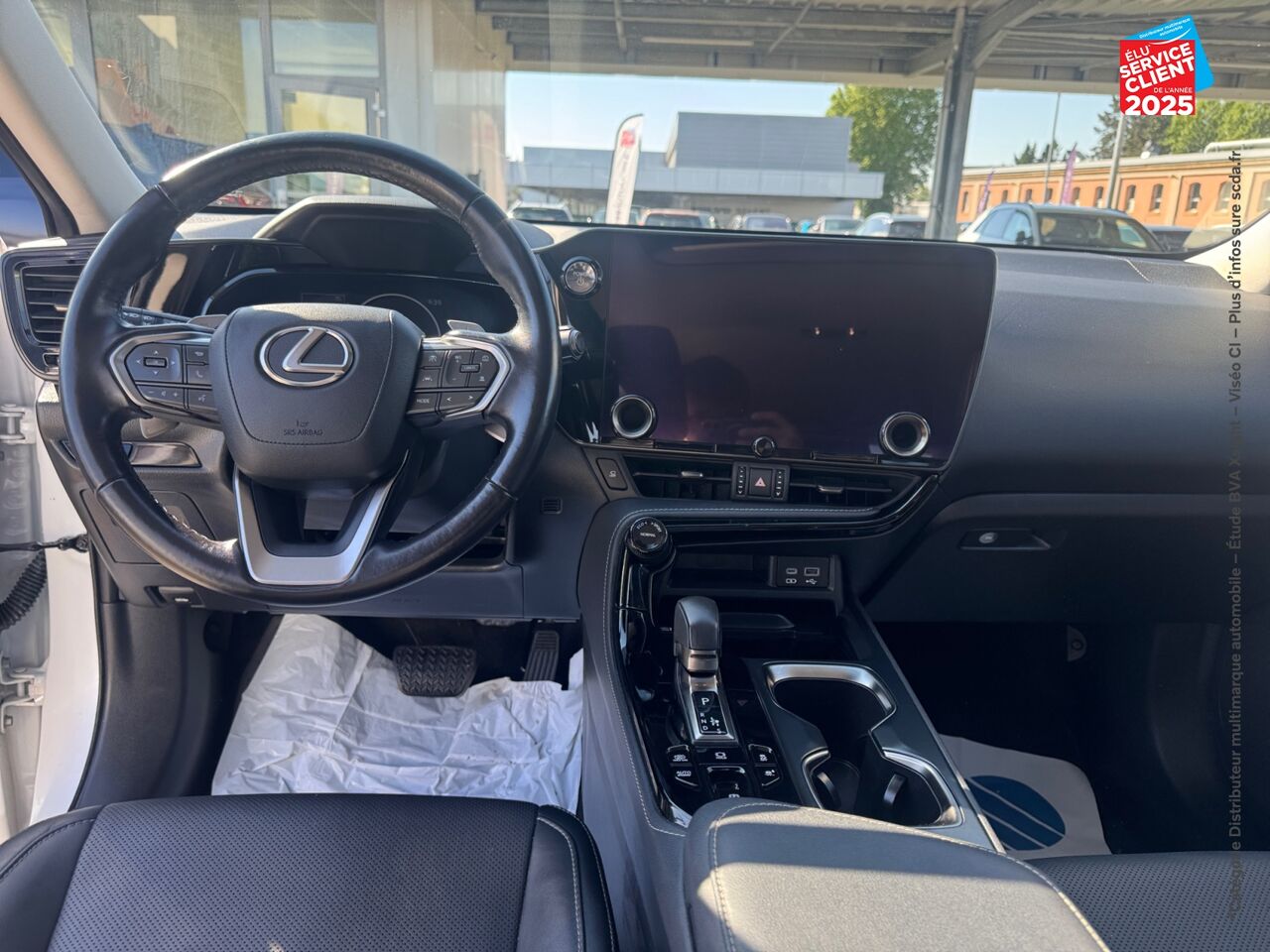 Véhicule d'occasion LEXUS NX 450H+ LUXE 4WD MY24 chez Renault Colmar
