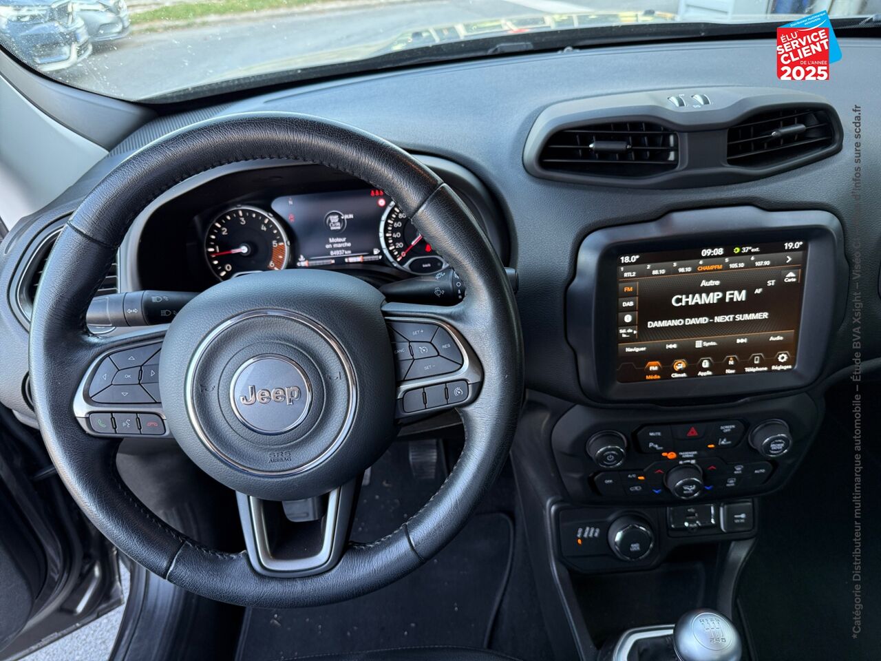 Véhicule d'occasion JEEP RENEGADE 2.0 MULTIJET SS 140CH LIMITED 4X4 chez Hyundai Epernay