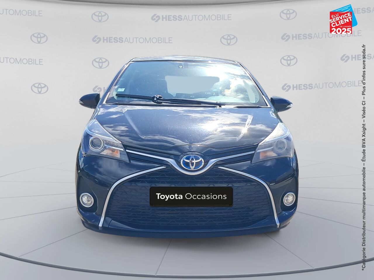 Véhicule d'occasion TOYOTA YARIS HSD 100H DESIGN 5P GPS chez Toyota Verdun