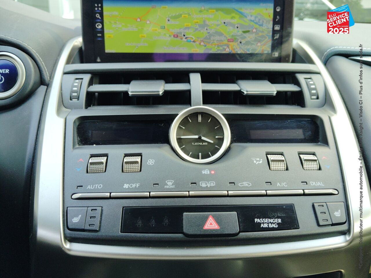 Véhicule d'occasion LEXUS NX 300H 4WD LUXE EURO6D-T SIEGE CHAUF CAMERA GPS chez BMW Besançon