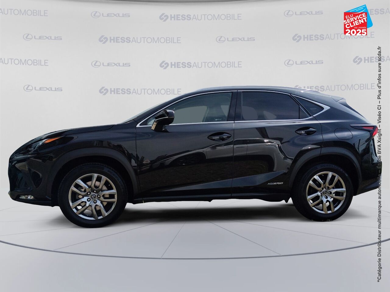 Véhicule d'occasion LEXUS NX 300H 4WD LUXE EURO6D-T SIEGE CHAUF CAMERA GPS chez BMW Besançon
