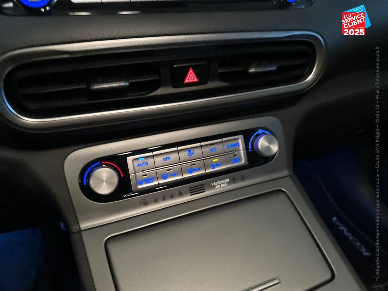 Véhicule d'occasion HYUNDAI KONA ELECTRIC 39KWH - 136CH CREATIVE SIEGES CHAUF CAMERA chez Hyundai Chalons