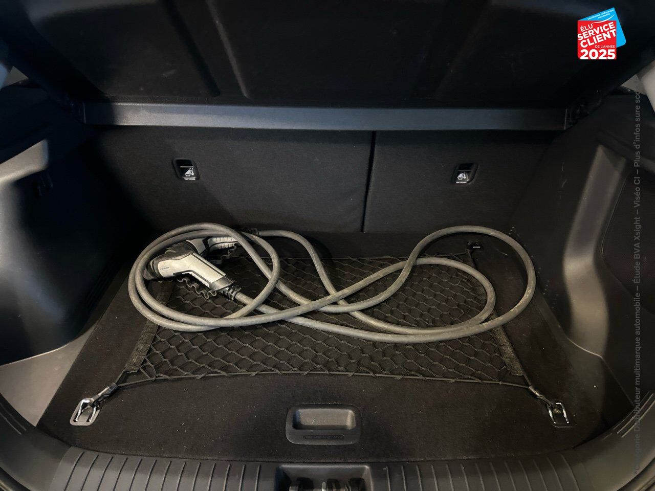 Véhicule d'occasion HYUNDAI KONA ELECTRIC 39KWH - 136CH CREATIVE SIEGES CHAUF CAMERA chez Hyundai Chalons