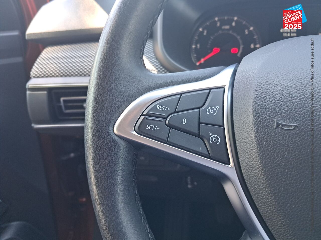 Véhicule d'occasion DACIA JOGGER 1.0 ECO-G 100CH SL EXTREME+ 7 PLACES GPS CAMERA ATTELAGE chez Toyota Thionville
