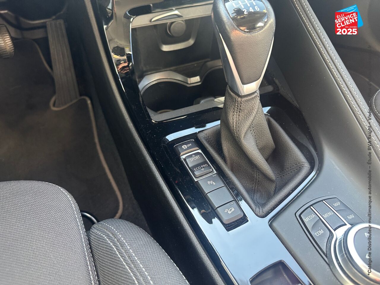 Véhicule d'occasion BMW X2 XDRIVE18D 150CH LOUNGE EURO6D-T 128G SIEGE CHAUF CAMERA chez Volvo Epernay