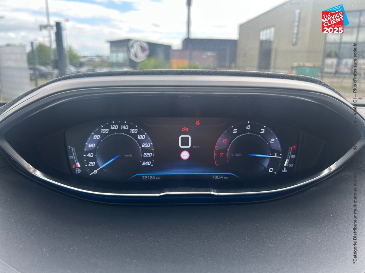 Véhicule d'occasion PEUGEOT 3008 1.2 PURETECH 130CH SS ACTIVE chez Toyota Saint Dizier