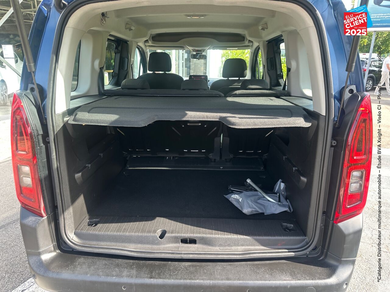 Véhicule d'occasion CITROEN BERLINGO M PURETECH 110CH SS FEEL chez Toyota Thionville