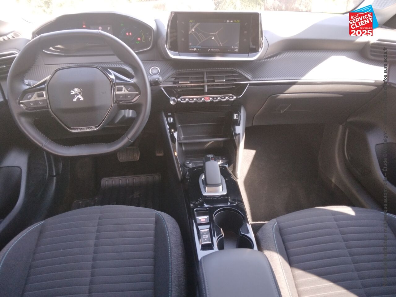 Véhicule d'occasion PEUGEOT 208 E-136CH STYLE GPS RADAR AR CARPLAY chez Renault Sélestat