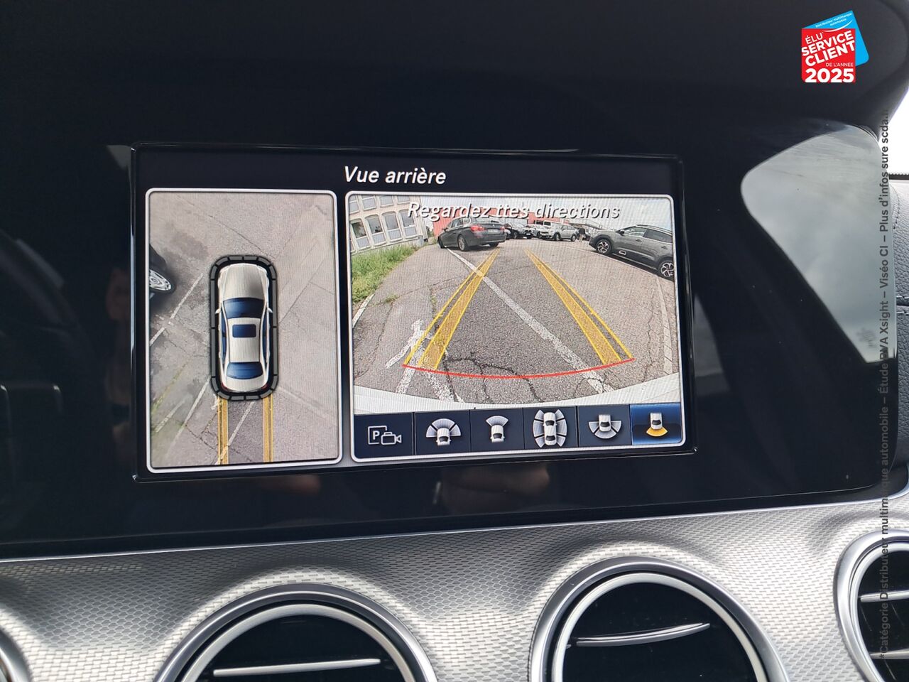 Véhicule d'occasion MERCEDES-BENZ CLASSE E 220 D 194CH FASCINATION 4MATIC 9G-TRONIC EURO6D-T chez Renault Saint-Louis