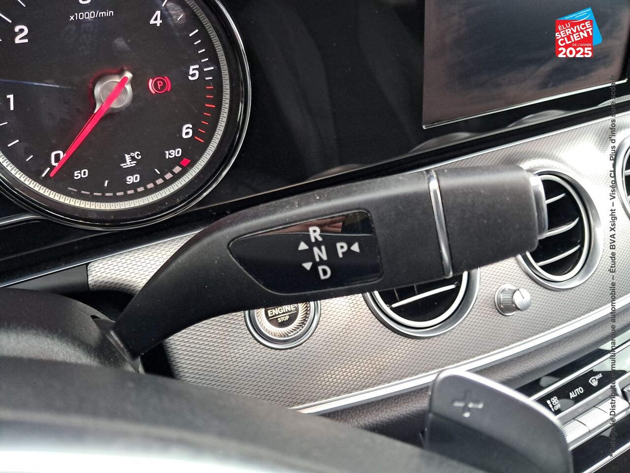 Véhicule d'occasion MERCEDES-BENZ CLASSE E 220 D 194CH FASCINATION 4MATIC 9G-TRONIC EURO6D-T chez Renault Saint-Louis