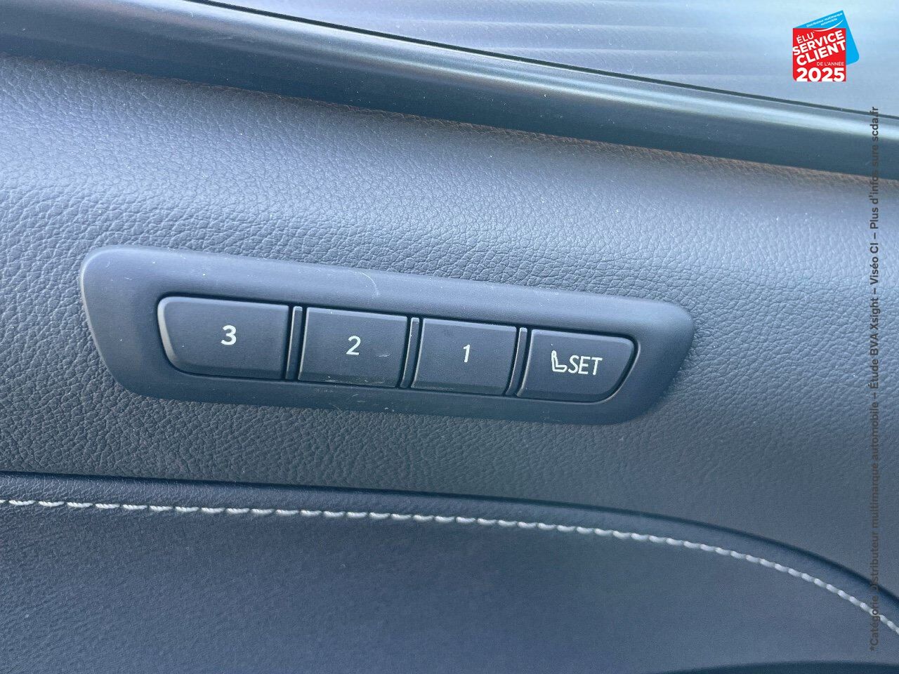 Véhicule d'occasion LEXUS NX 450H+ F SPORT EXECUTIVE 4WD chez Renault Sélestat