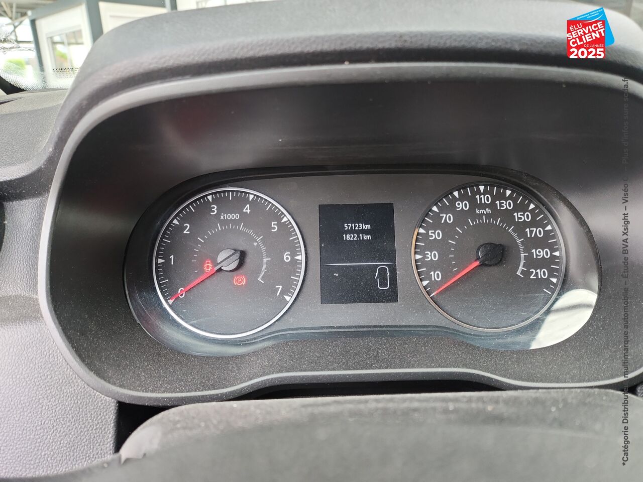 Véhicule d'occasion DACIA DUSTER 1.0 ECO-G 100CH PRESTIGE + 4X2 chez Hyundai Epernay