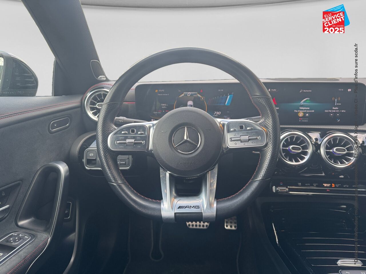 Véhicule d'occasion MERCEDES-BENZ CLA 45 AMG S 421CH 4MATIC+ 8G-DCT SPEEDSHIFT AMG chez Renault Saint-Louis