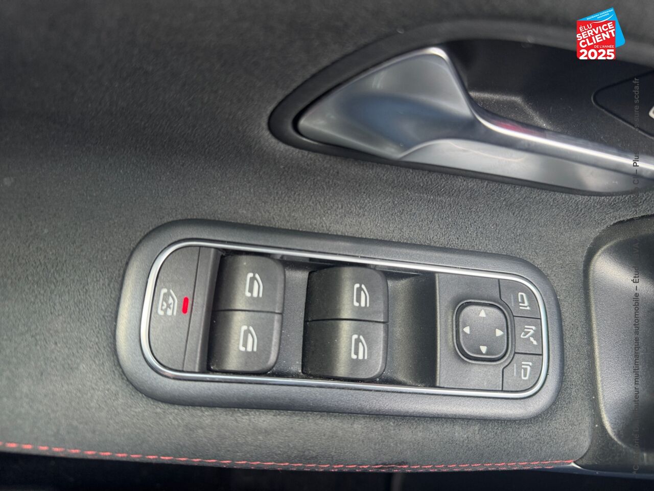 Véhicule d'occasion MERCEDES-BENZ CLA 45 AMG S 421CH 4MATIC+ 8G-DCT SPEEDSHIFT AMG chez Renault Saint-Louis