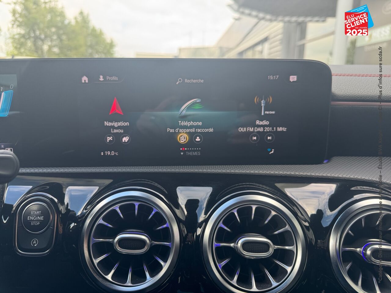 Véhicule d'occasion MERCEDES-BENZ CLA 45 AMG S 421CH 4MATIC+ 8G-DCT SPEEDSHIFT AMG chez Renault Saint-Louis