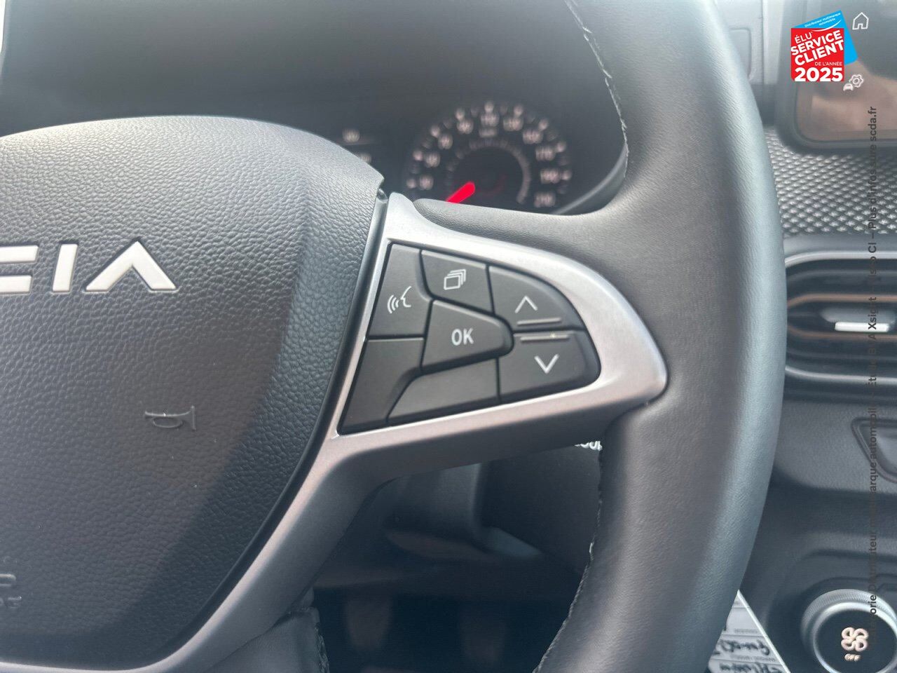 Véhicule d'occasion DACIA SANDERO 1.0 ECO-G 100CH STEPWAY EXPRESSION chez Suzuki Nancy