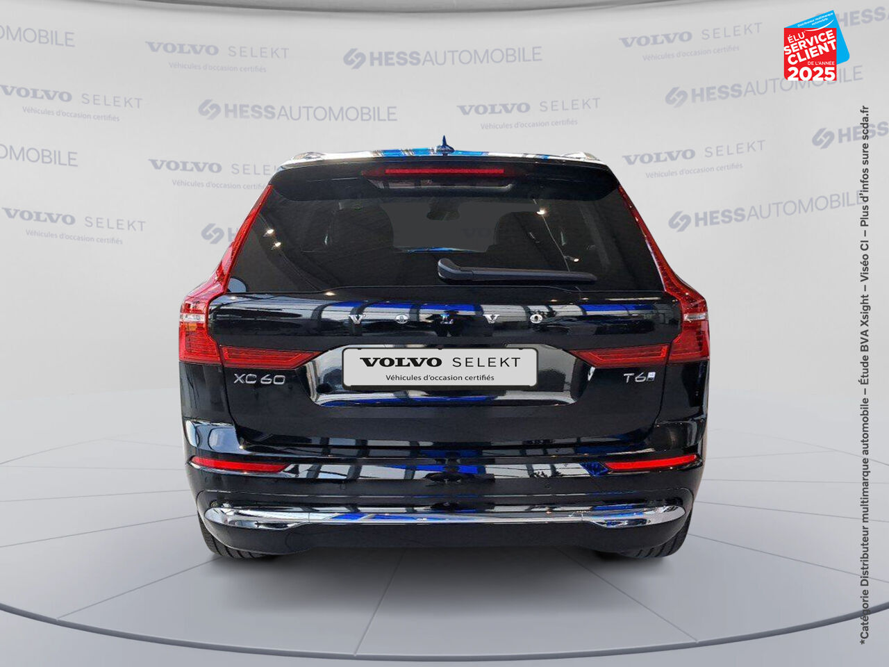 Véhicule d'occasion VOLVO XC60 T6 HYBRIDE RECHARGEABLE 253 + 145CH UTRA STYLE CHROME GEARTRONIC 8 AWD chez Renault Colmar
