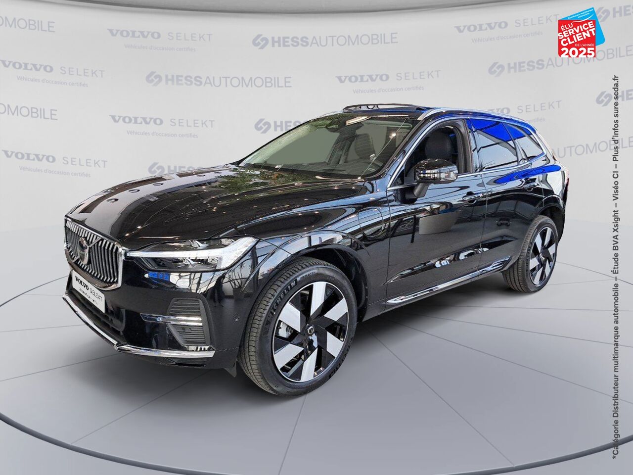 Véhicule d'occasion VOLVO XC60 T6 HYBRIDE RECHARGEABLE 253 + 145CH UTRA STYLE CHROME GEARTRONIC 8 AWD chez Renault Colmar