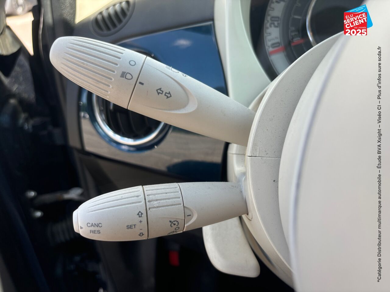 Véhicule d'occasion FIAT 500 1.2 8V 69CH SS LOUNGE DUALOGIC chez Toyota Thionville