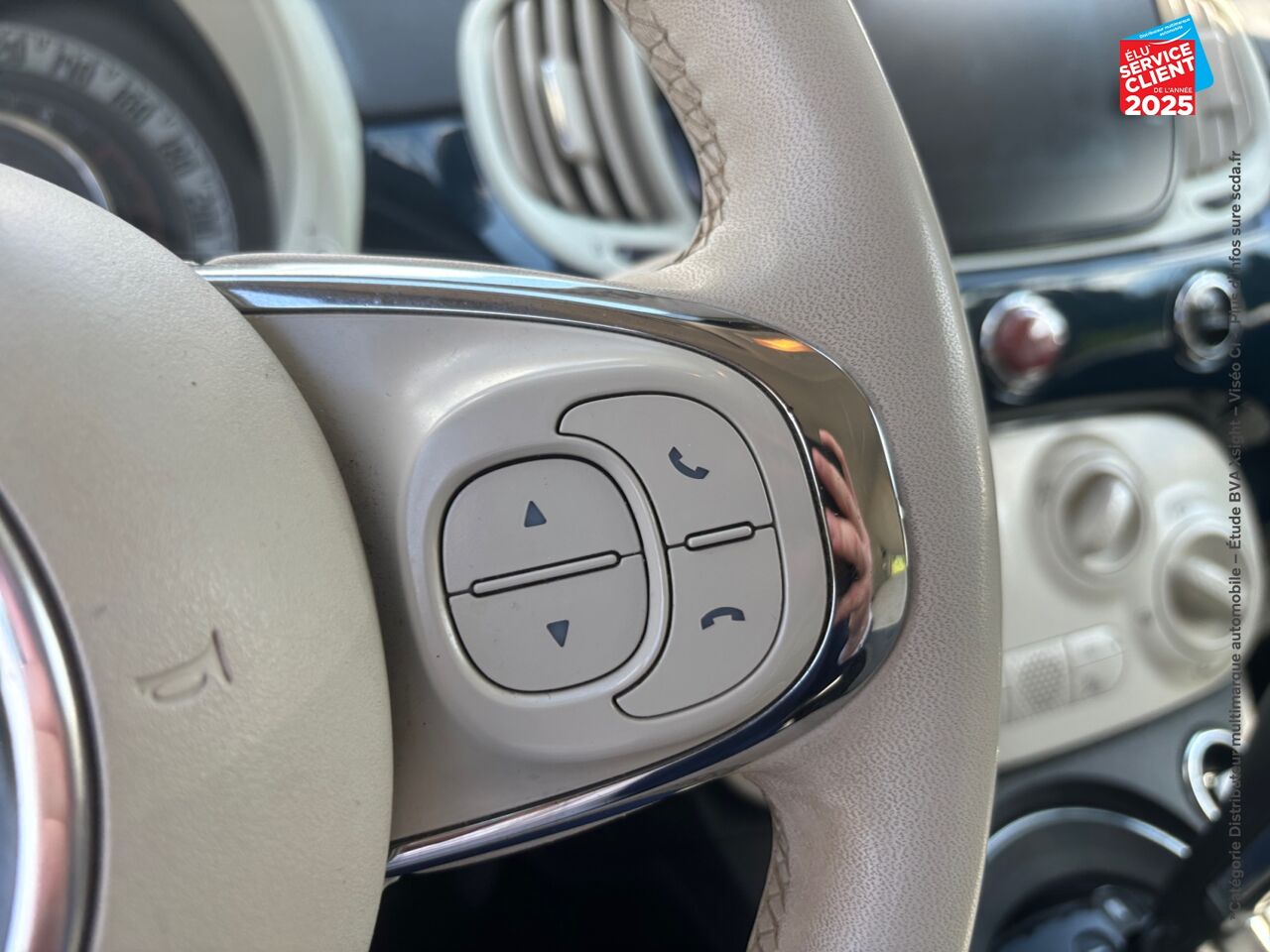 Véhicule d'occasion FIAT 500 1.2 8V 69CH SS LOUNGE DUALOGIC chez Toyota Thionville