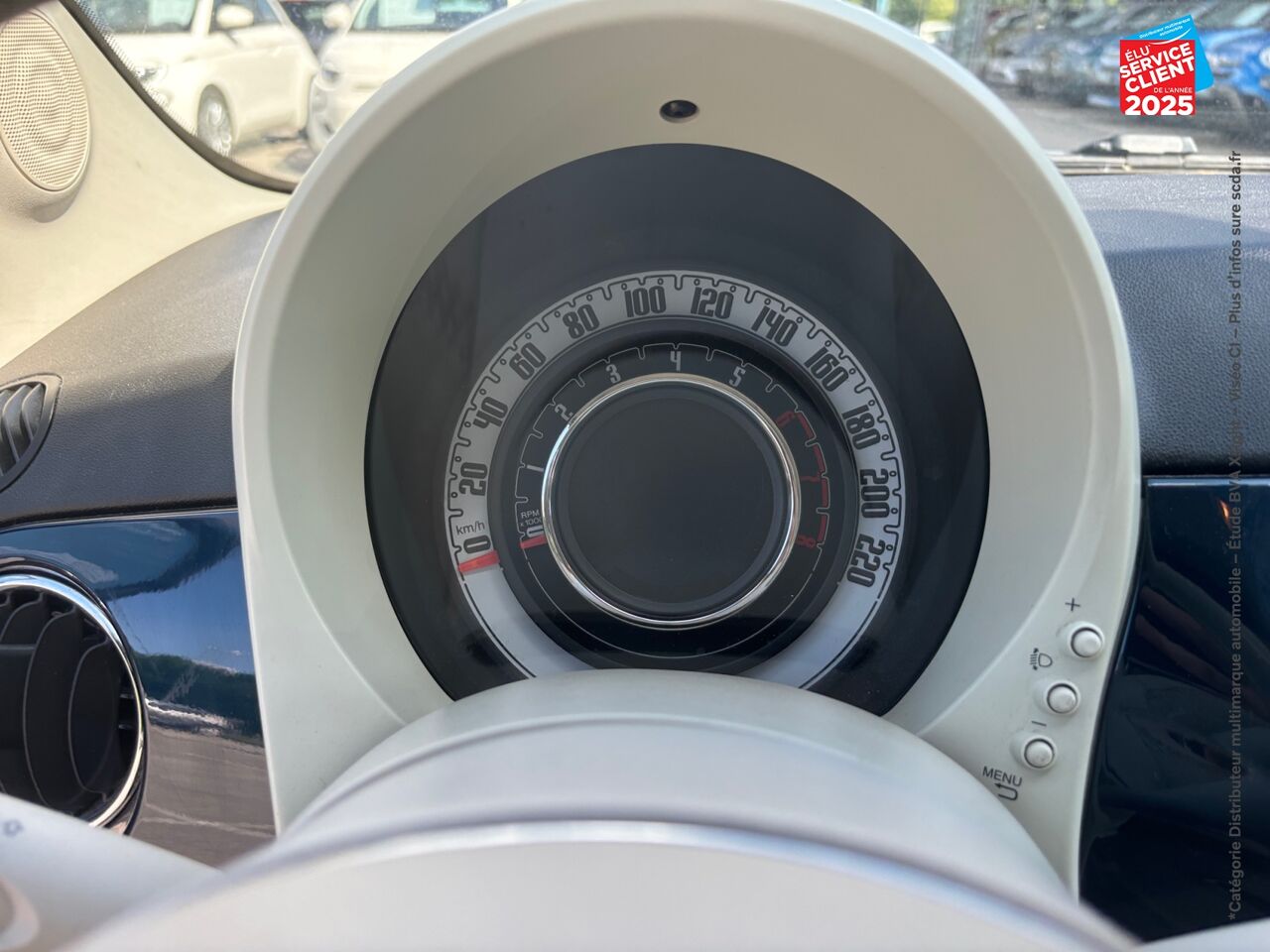 Véhicule d'occasion FIAT 500 1.2 8V 69CH SS LOUNGE DUALOGIC chez Toyota Thionville
