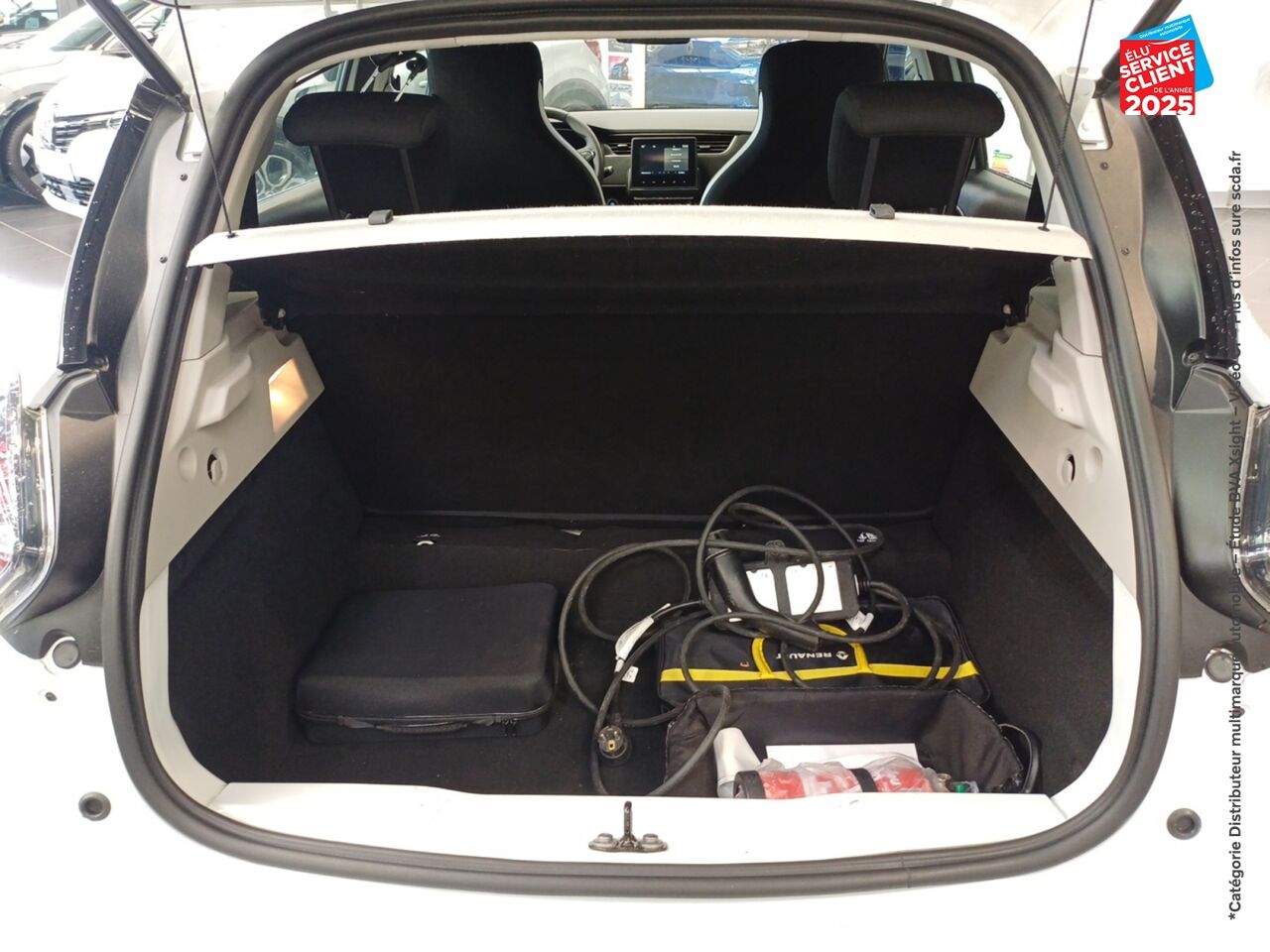 Véhicule d'occasion RENAULT ZOE E-TECH LIFE CHARGE NORMALE R110 ACHAT INTEGRAL - 21 chez Opel Verdun