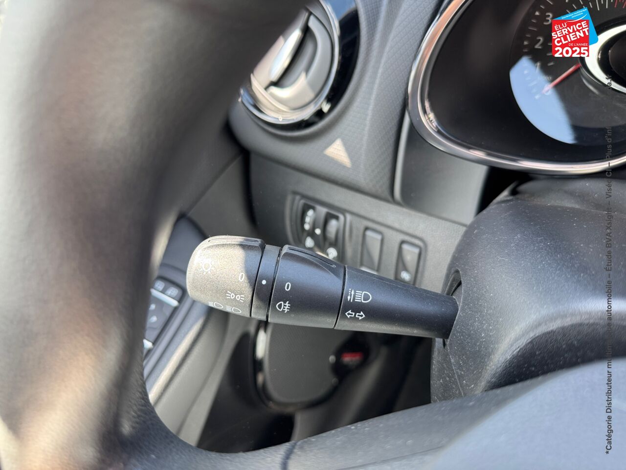 Véhicule d'occasion RENAULT CLIO 0.9 TCE 75CH GENERATION 5P EURO6C chez Toyota Verdun