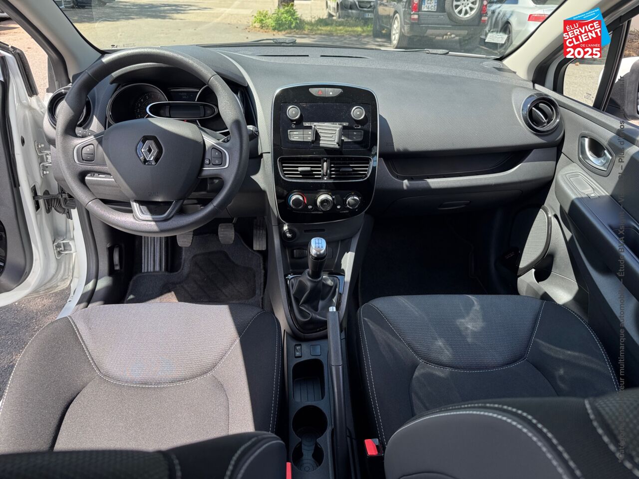 Véhicule d'occasion RENAULT CLIO 0.9 TCE 75CH GENERATION 5P EURO6C chez Toyota Verdun