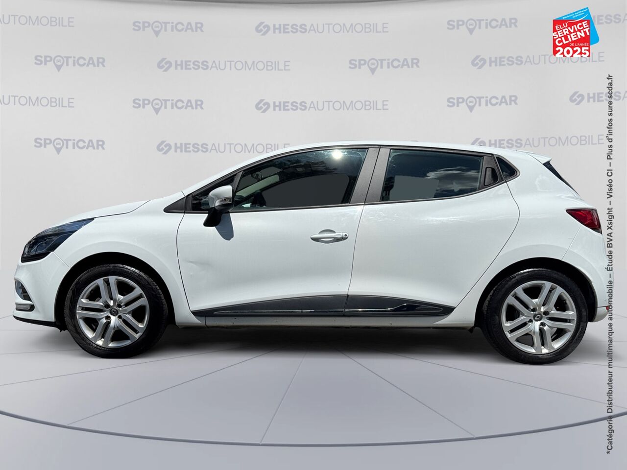 Véhicule d'occasion RENAULT CLIO 0.9 TCE 75CH GENERATION 5P EURO6C chez Toyota Verdun