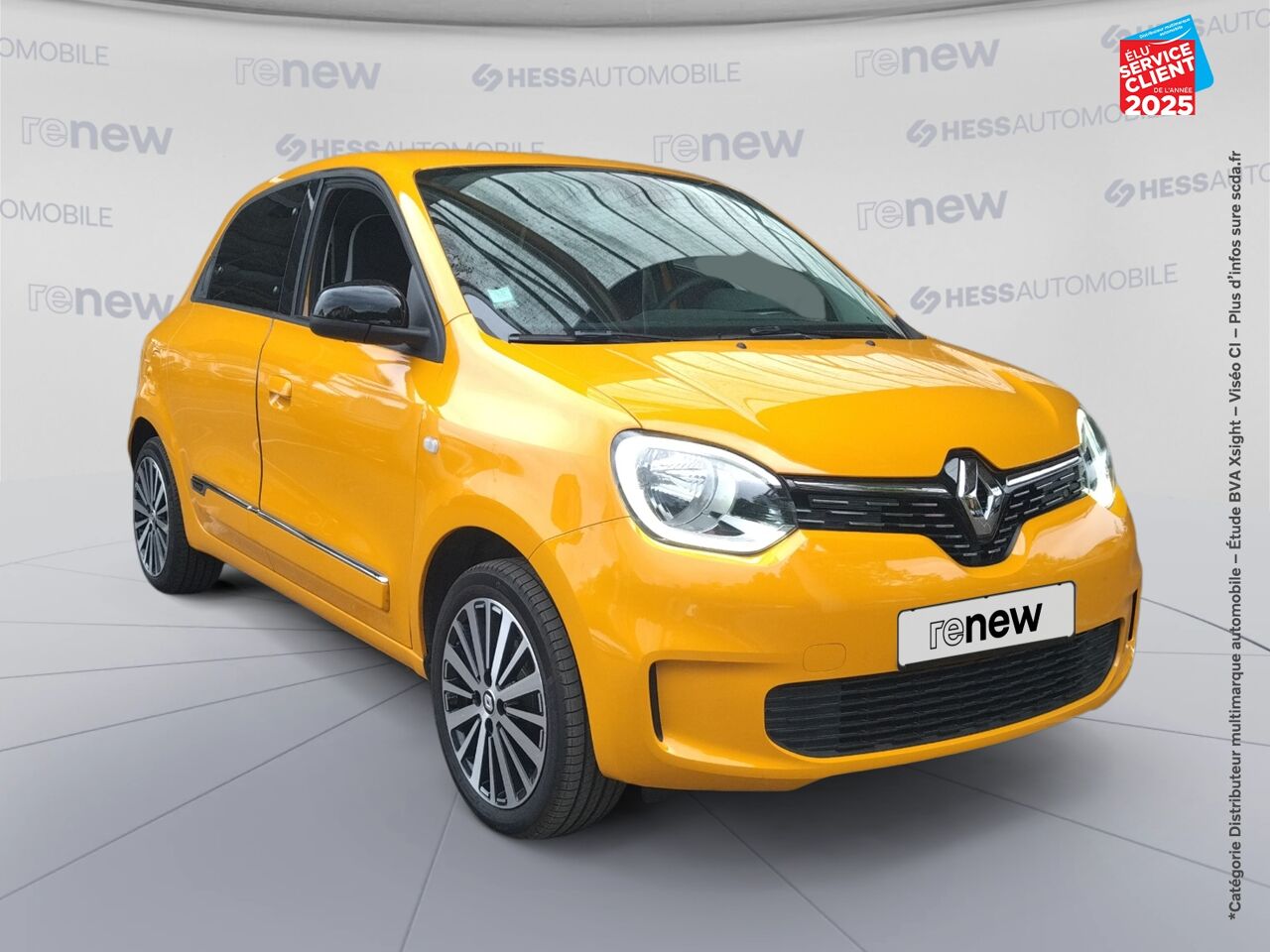 Véhicule d'occasion RENAULT TWINGO E-TECH ELECTRIC TECHNO R80 ACHAT INTEGRAL chez Toyota Thionville