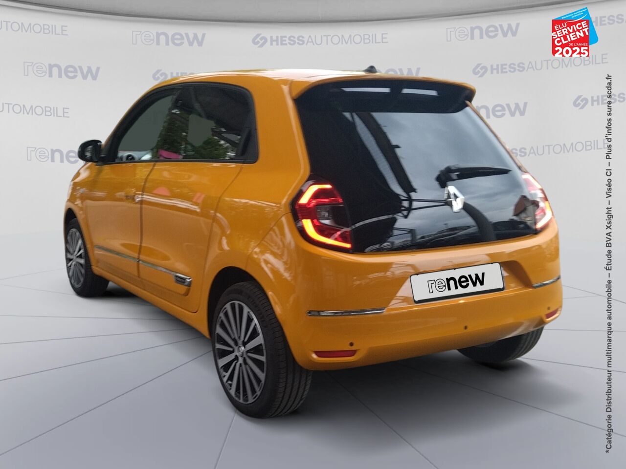 Véhicule d'occasion RENAULT TWINGO E-TECH ELECTRIC TECHNO R80 ACHAT INTEGRAL chez Toyota Thionville