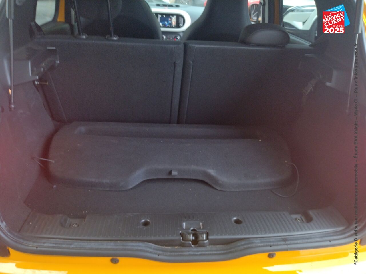 Véhicule d'occasion RENAULT TWINGO E-TECH ELECTRIC TECHNO R80 ACHAT INTEGRAL chez Toyota Thionville