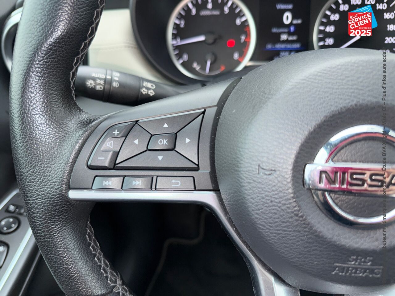 Véhicule d'occasion NISSAN MICRA 1.0 IG-T 92CH MADE IN FRANCE 2021.5 chez Hyundai Epernay
