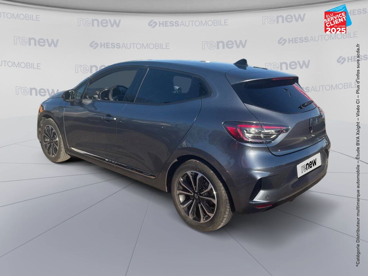 Véhicule d'occasion RENAULT CLIO 1.6 E-TECH 145CH FULL HYBRID TECHNO CAMERA chez Renault Sélestat