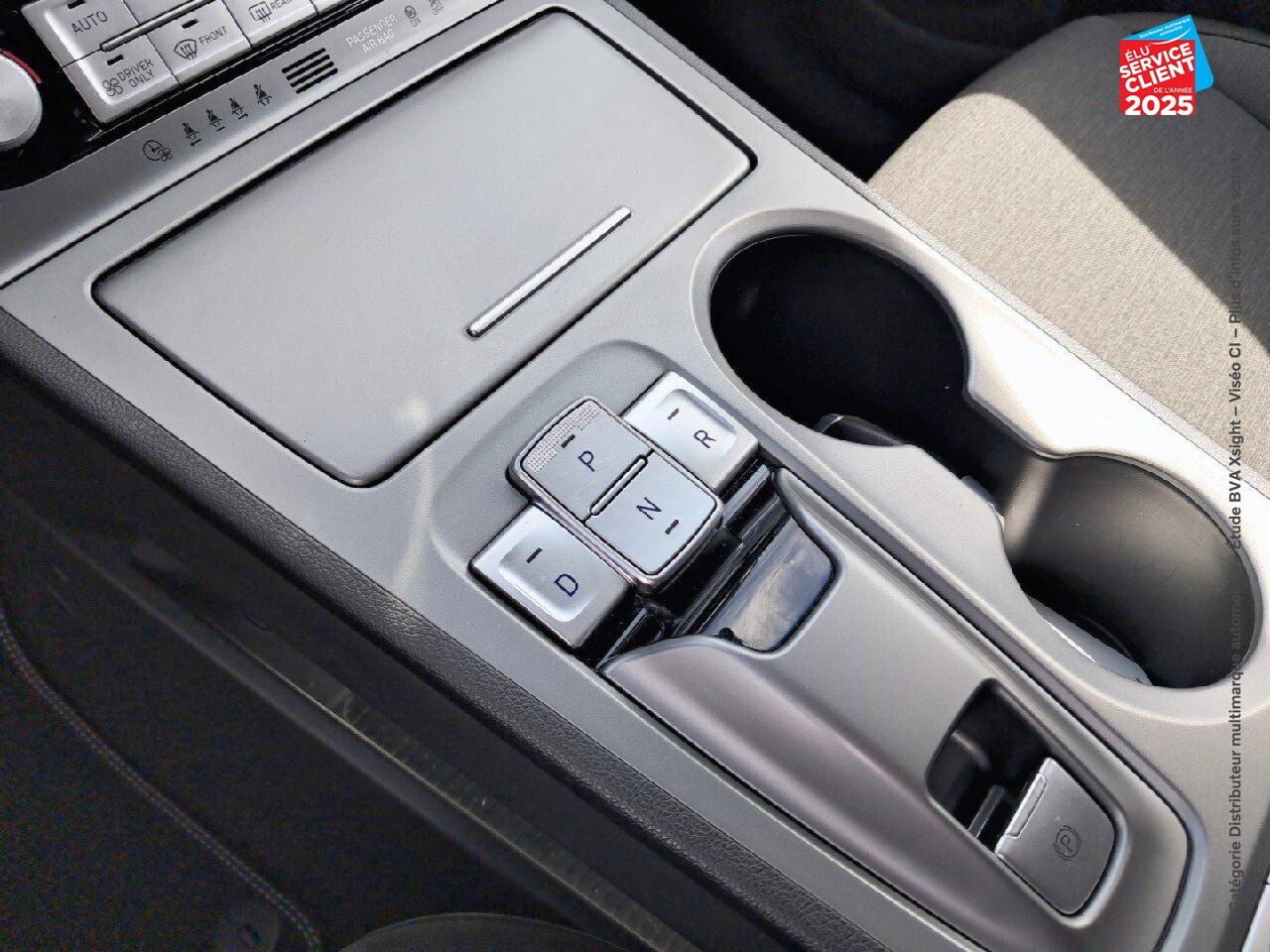 Véhicule d'occasion HYUNDAI KONA ELECTRIC 39KWH - 136CH CREATIVE chez Renault Sélestat
