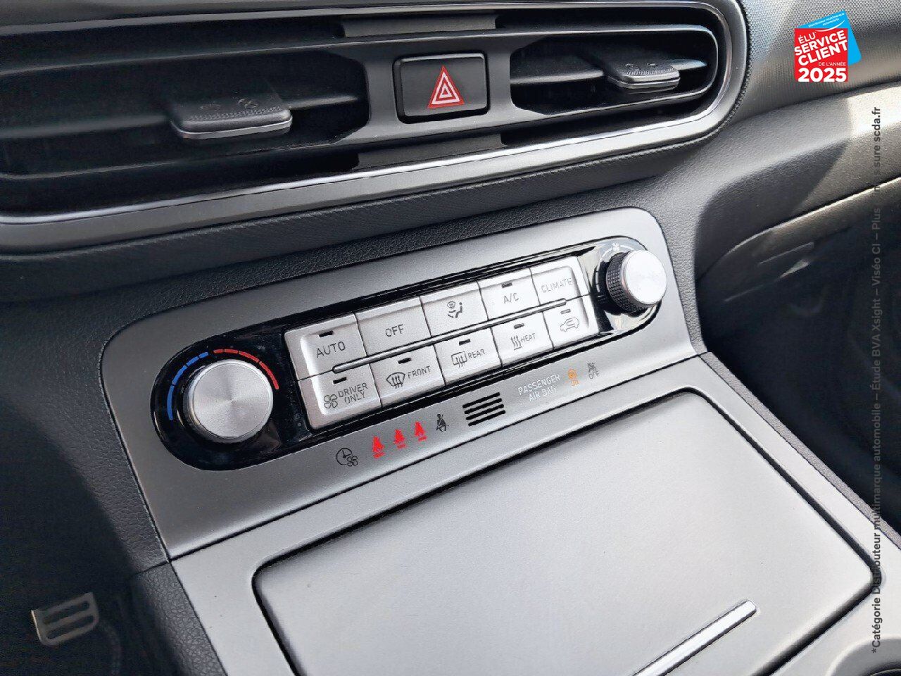 Véhicule d'occasion HYUNDAI KONA ELECTRIC 39KWH - 136CH CREATIVE chez Renault Sélestat