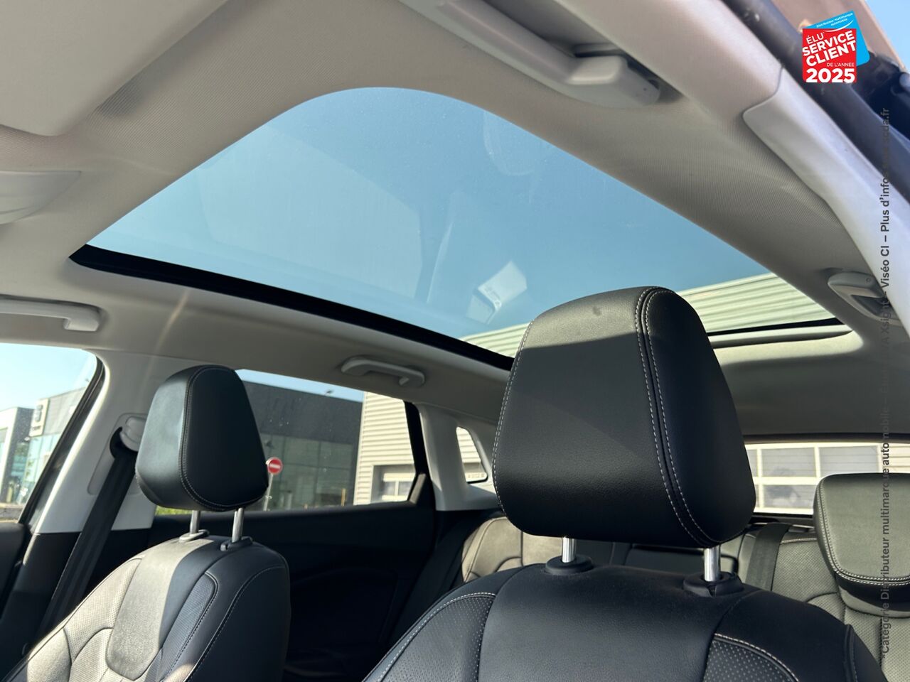 Véhicule d'occasion OPEL GRANDLAND X 2.0 D 177CH ULTIMATE BVA8 TPANO SIEGE CHAUF VENTIL CAMERA chez Opel Besançon