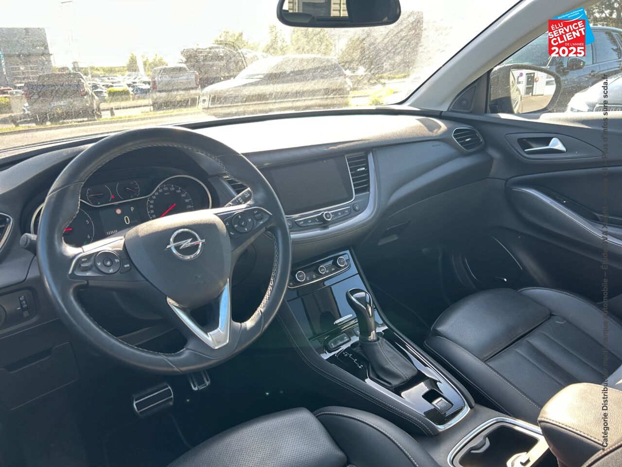 Véhicule d'occasion OPEL GRANDLAND X 2.0 D 177CH ULTIMATE BVA8 TPANO SIEGE CHAUF VENTIL CAMERA chez Opel Besançon