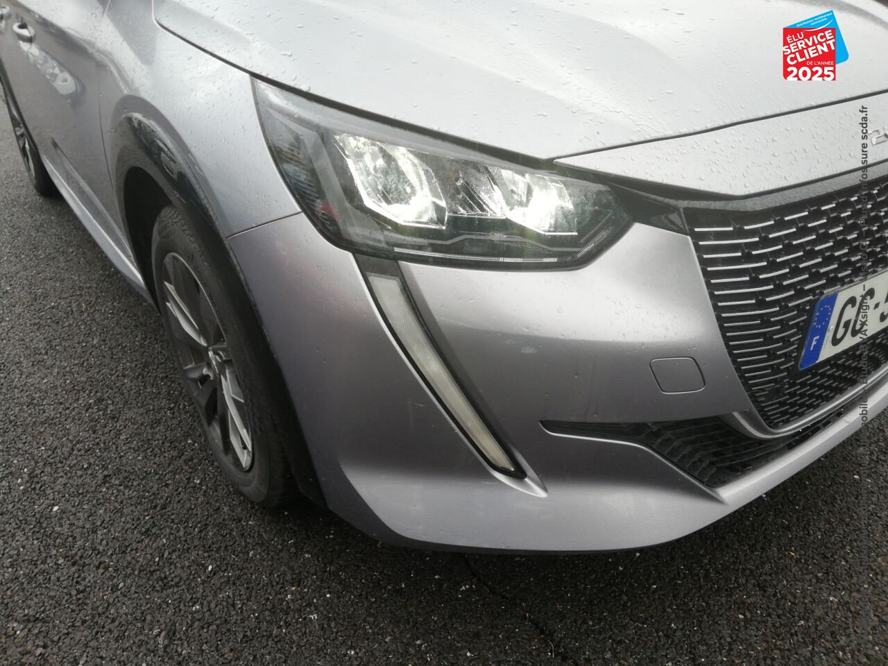 Véhicule d'occasion PEUGEOT 208 E-136CH ACTIVE BUSINESS chez HESS Automobile