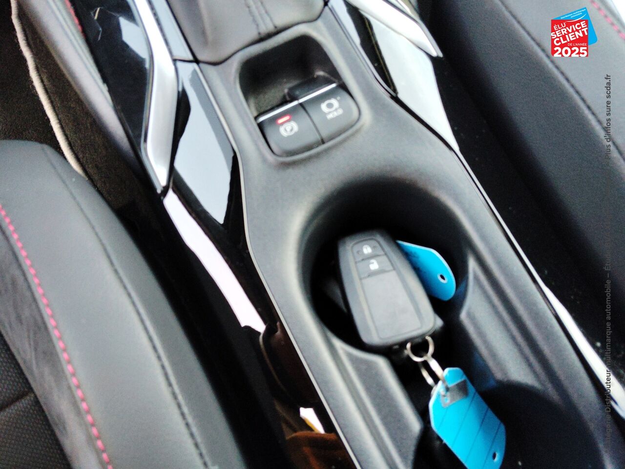 Véhicule d'occasion TOYOTA COROLLA 184H COLLECTION MY22 SIEGE CHAUF GPS chez Dacia Strasbourg